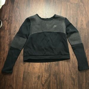 Nike sweatshirt